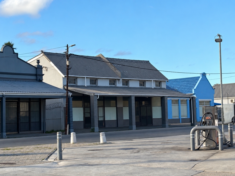 Commercial Property for Sale in Vincent Eastern Cape